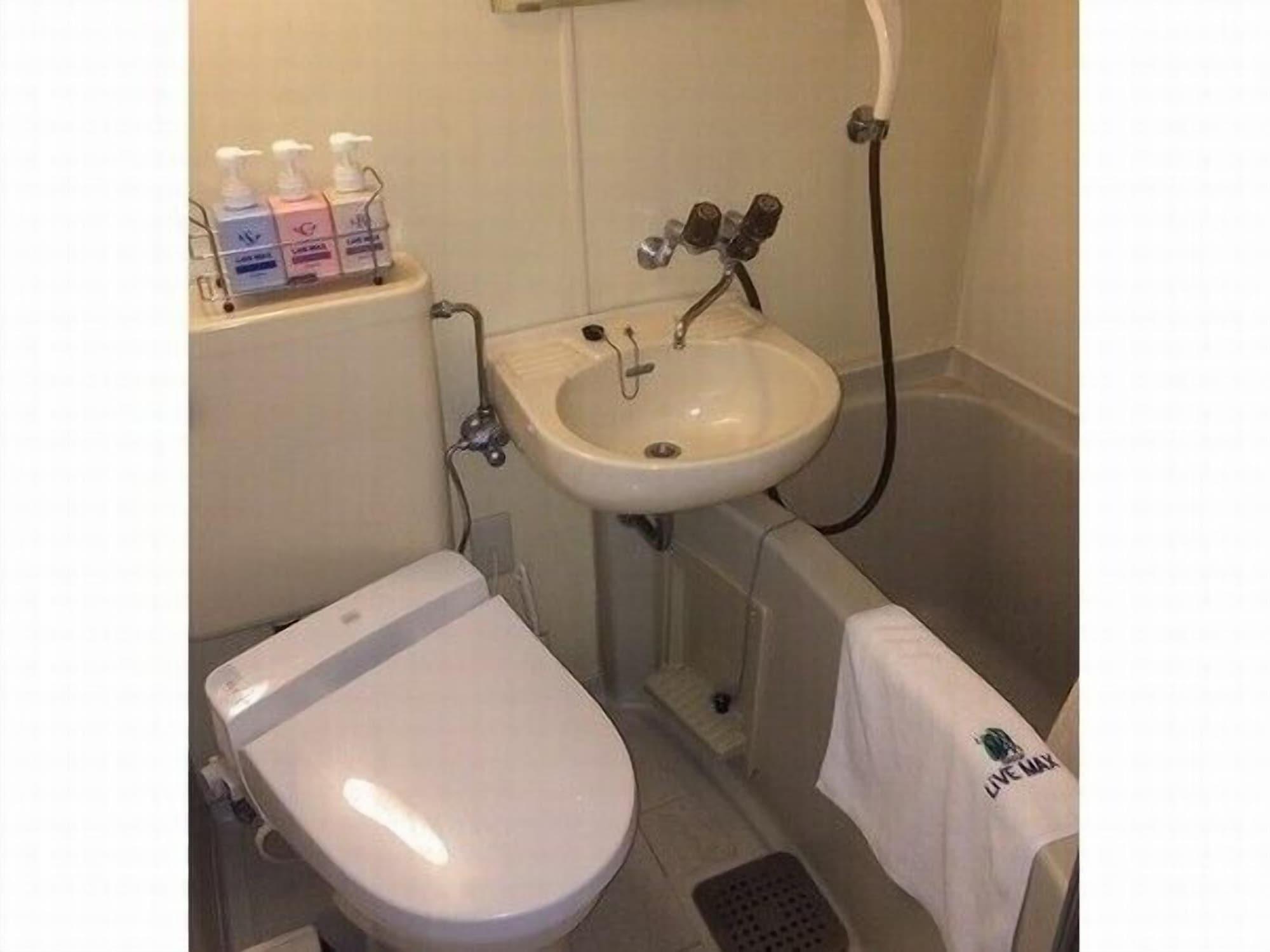 川崎站前利夫马克斯经济型酒店 外观 照片